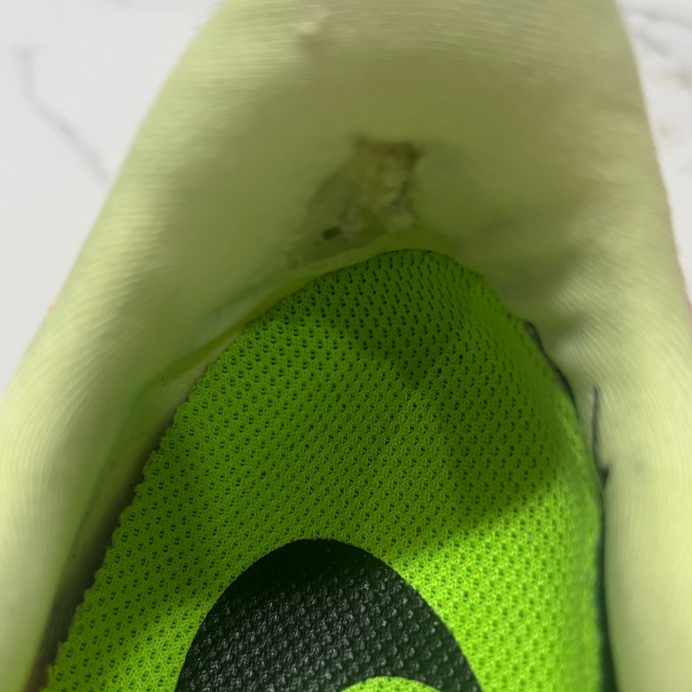 Nike Women's Peach and Black Sneakers GYM - Picture 14 of 17
